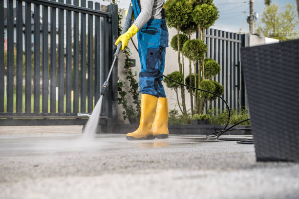 Garage Pressure Washing in Oak Grove, MS